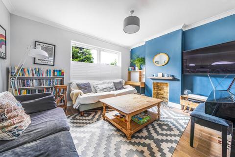 21 Coombe Road, Kingston Upon Thames, KT2 7AX