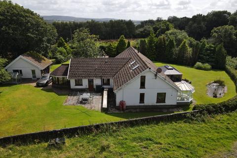 4 bedroom bungalow for sale, Cross Hands, Llanelli, SA14