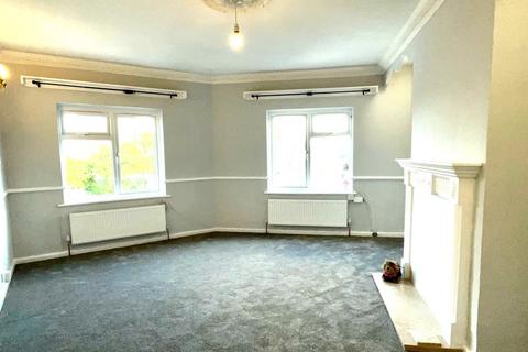 2 bedroom maisonette to rent, Gorsy Road, Quinton