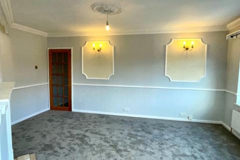 2 bedroom maisonette to rent, Gorsy Road, Quinton