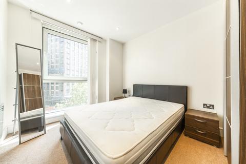 1 bedroom apartment to rent, Wharfside Point South, London E14