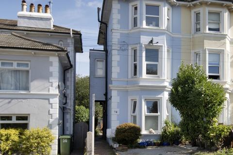 2 bedroom ground floor flat for sale, Beulah Road, Tunbridge Wells TN1