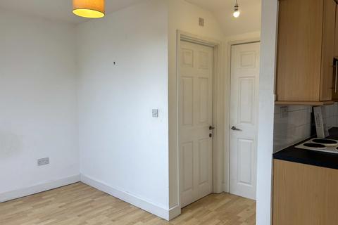 Studio to rent, Brookfields, Cambridge CB1