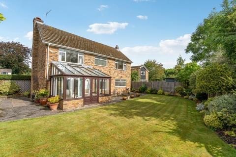 4 bedroom detached house for sale, Yarrowside, Little Chalfont