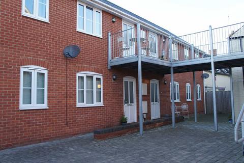 2 bedroom maisonette for sale, Gilberts Lane, Highworth SN6