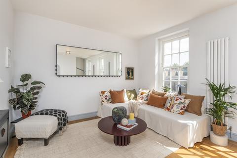 4 bedroom flat for sale, Barnes House, 9-15 Camden Road, London