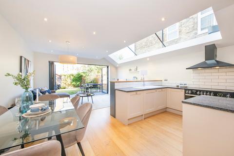 5 bedroom terraced house for sale, Upper Richmond Road West, East Sheen, London