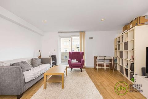 2 bedroom flat for sale, Crowngate House, Bow, London