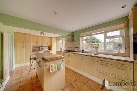 4 bedroom detached house for sale, Blackstitch Lane, Webheath, Redditch