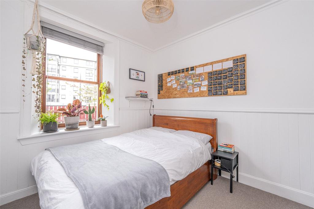 Bedroom 1 Alt