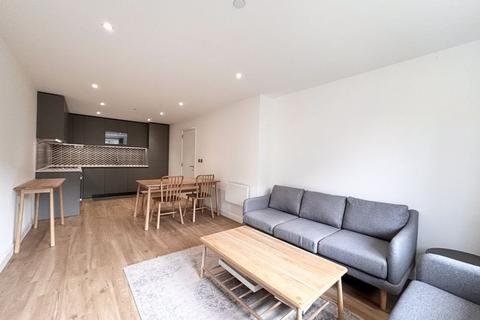 2 bedroom flat for sale, Caversham Road, London