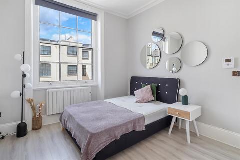 undefined, 5 Queen's Gardens, London W2