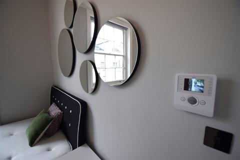 undefined, 5 Queen's Gardens, London W2