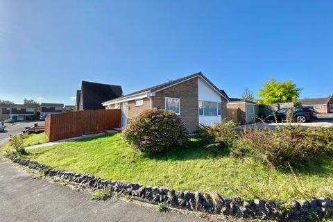 2 bedroom detached bungalow for sale, Damask Way, Warminster