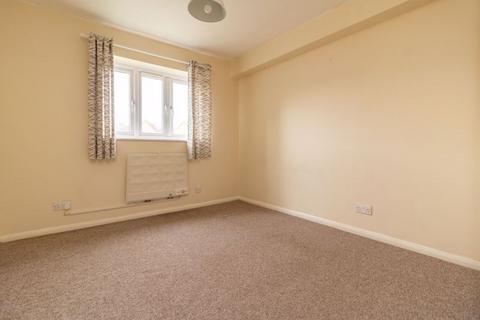 1 bedroom flat for sale, Westbury Close, Whyteleafe