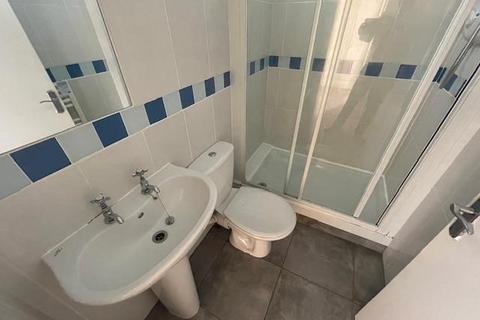 1 bedroom flat for sale, Deganwy Avenue, Llandudno