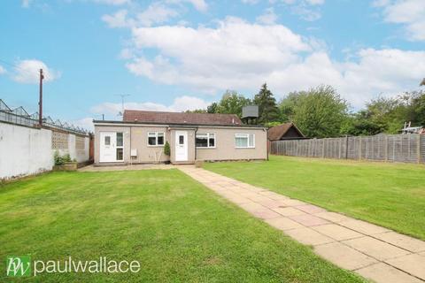 4 bedroom detached bungalow for sale, Paynes Lane, Nazeing