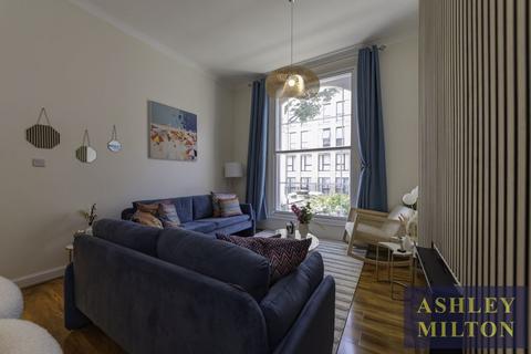 1 bedroom apartment for sale, Cambridge Avenue, London