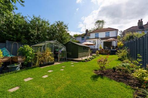 3 bedroom village house for sale, London Lane, Cuckfield