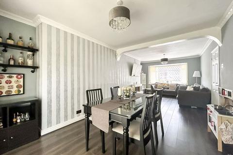 31 Elmtree Road, Sutton Coldfield, B74 3RX