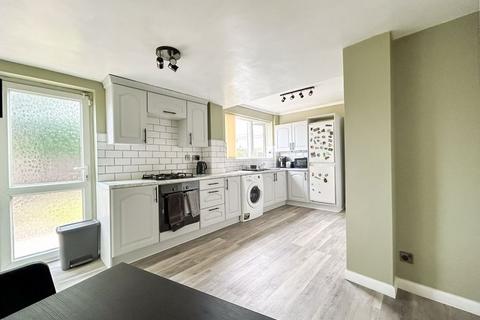 31 Elmtree Road, Sutton Coldfield, B74 3RX