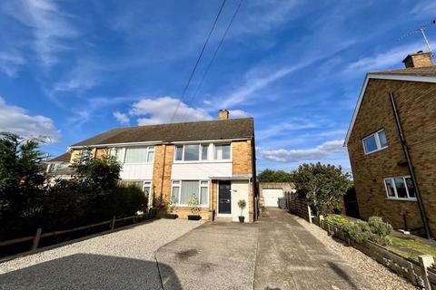 3 bedroom semi-detached house for sale, Medway Meadows, East Peckham