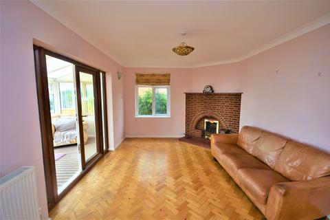 3 bedroom detached house to rent, Gills Cliff Road, Ventnor