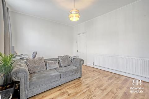 1 bedroom maisonette for sale, Hatherley Road, Walthamstow