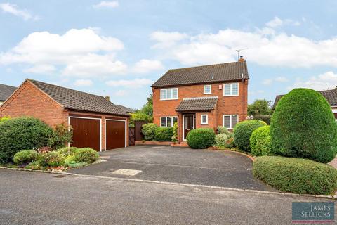 4 bedroom detached house for sale, Bridgewater Drive, Great Glen, Leicestershire