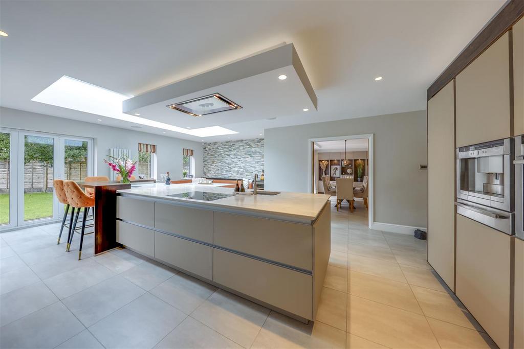 Kitchen Alt 2