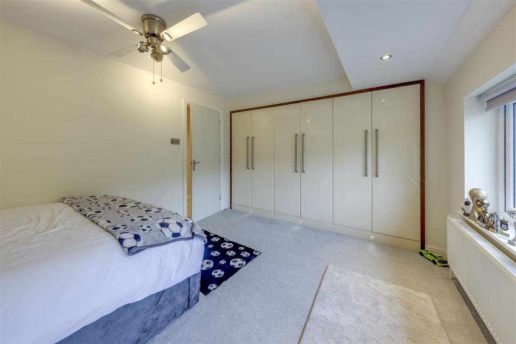Bed 4 Alt
