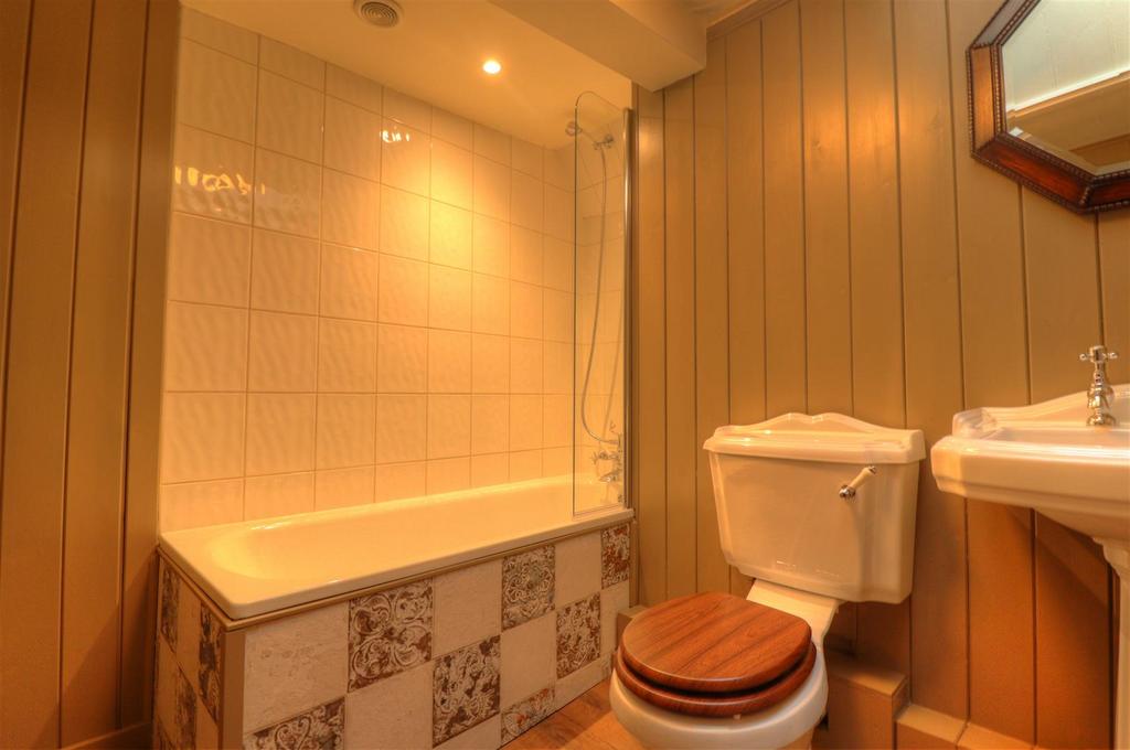Bathroom 2