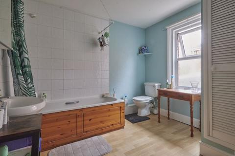 5 Haldon View Terrace, Exeter, EX2 5EB