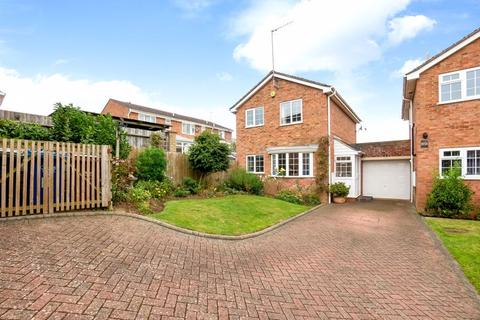 3 bedroom link detached house for sale, Hillside Close, Banbury