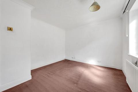 1 bedroom flat for sale, Dixon Place, West Wickham BR4