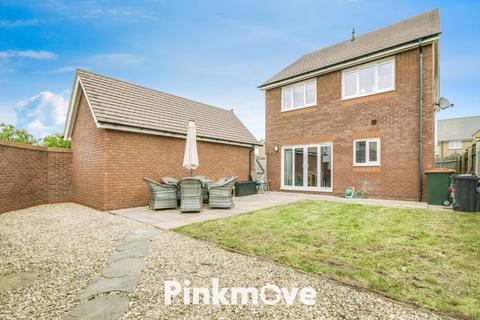 4 bedroom detached house for sale, Capel Dewi Hall Road, Newport - REF# 00025353