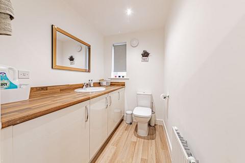 68 Bedford Road, Houghton Regis, Dunstable, LU5 6JR