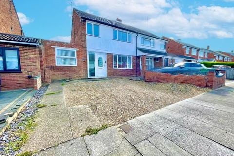 4 bedroom semi-detached house for sale, Fairfield Road, Dunstable