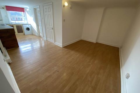 1 bedroom flat to rent, Norwood Court, Trowbridge, Wiltshire