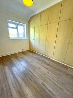 undefined, Stevens Road, Dagenham RM8