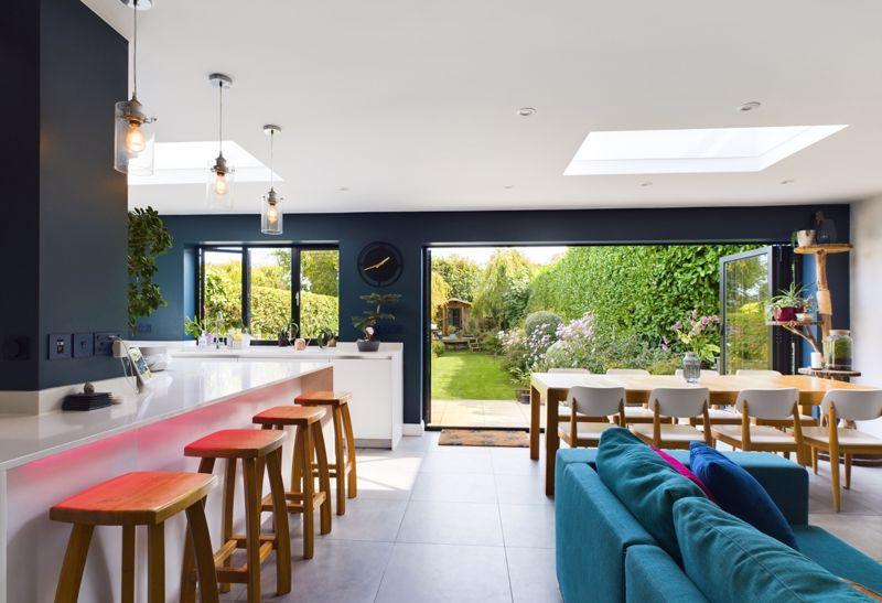 Kitchen diner