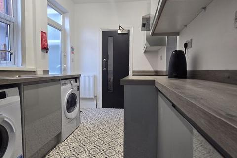 1 bedroom in a house share to rent, Derbyshire Lane, Nottingham