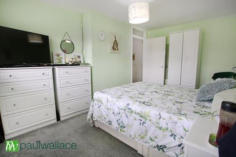 56 Rowlands Close, Cheshunt, Waltham Cross, EN8 9NP