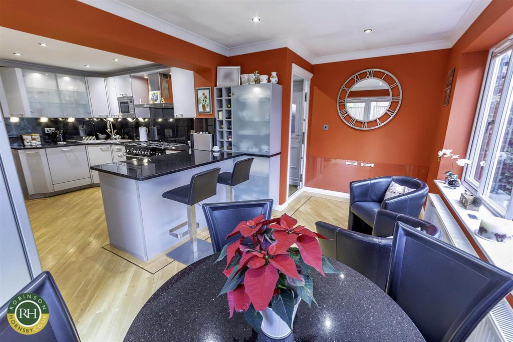 Extended dining area
