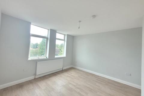 2 bedroom flat to rent, Portland Road, Birmingham B16