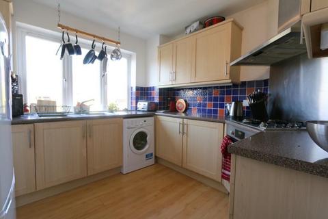 3 bedroom detached house to rent, Van Gogh Court, Amsterdam Road, Canary Wharf, london, E14 3UY