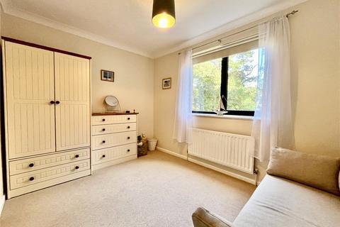 Flat 7, Otterbourne, 5 - 7 Surrey Road, Westbourne, Bournemouth, BH2 6BP