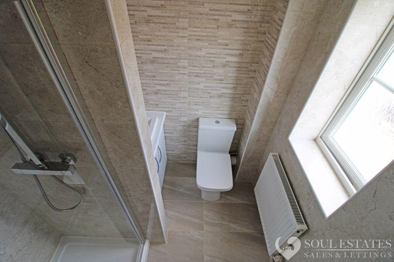 Master Ensuite