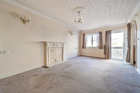 1 bedroom apartment for sale, Parkwood Road, Tavistock