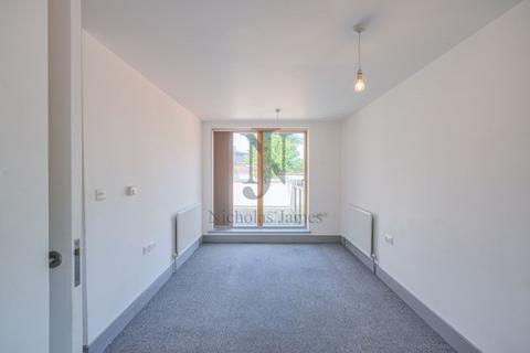 2 bedroom apartment to rent, West Green Road, London N15